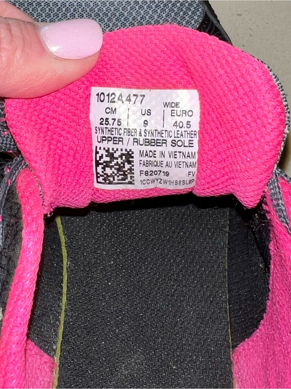 ASICS Women's Size 9 Gray, Black & Pink Athletic Shoes - Picture 7 of 8